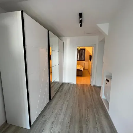 Lux Апартаменты *